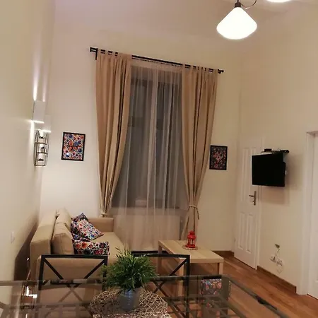 Firstfloor * Krakov